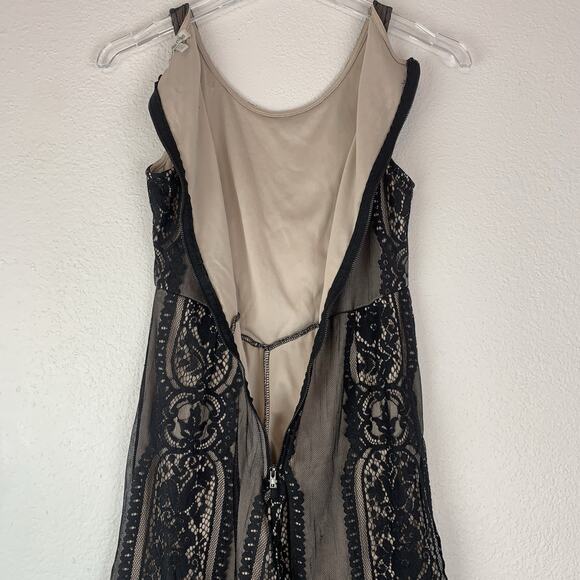 Charlotte Russe Romper XS‎ Black Nude Lace Boho Festival Date Night - Picture 5 of 9
